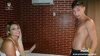 Bucetinha的...