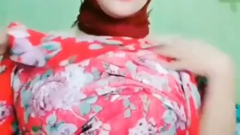 亚洲妈妈的网络摄像头...