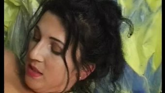 德国美女被舔阴部并被操