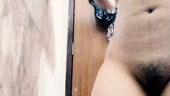 18+少女旁遮普女孩...