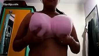 斯里兰卡美女在摄像头...