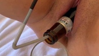 瓶子游戏和阴道探索,扭动