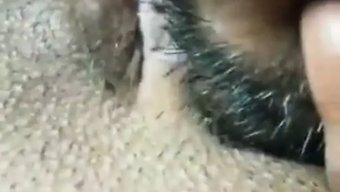 印度妻子在群交中吸吮...