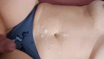 继母试图勾引继子的p...