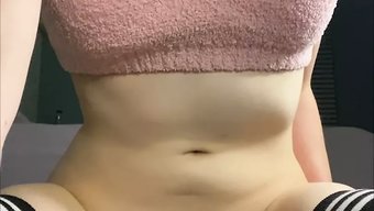 大鸡巴用性玩具自慰