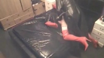 69个熟女在乳胶中淘气