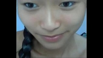 亚洲大奶少女在业余网...