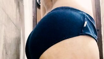 18+ 印度少女第一...