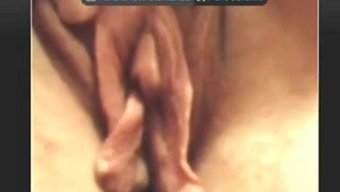 网络摄像头上的新女孩...
