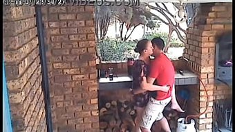 新婚妻子roxy被抓...