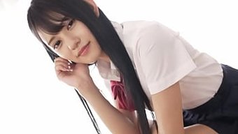 日本女孩群交,喷潮和...