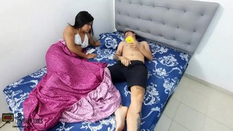 哥伦比亚继妹从后面粗...