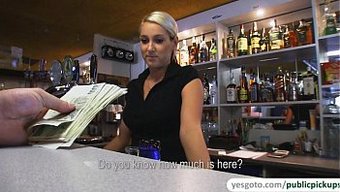 Lenka在欧洲酒吧...