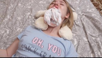 美丽的动漫继女被继父...