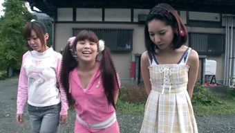 日本青少年在爸爸的家...
