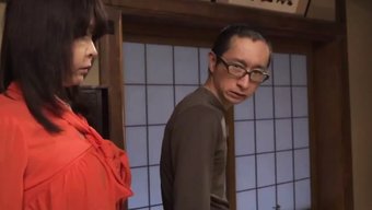 熟女和少女(18+)...
