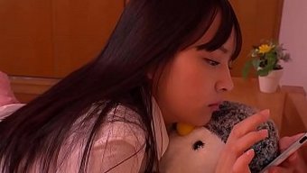 日本小胸部少女mik...