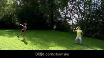 我的继女的淫嘴:口交...