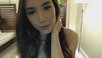 美丽的女孩,拥有美丽...