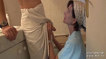 成熟的熟女被大鸡巴操...