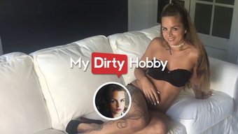 德国棕发女郎arya...
