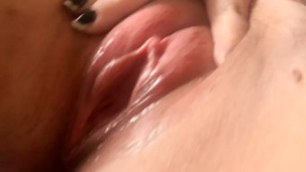 看我为你打开我紧绷的...