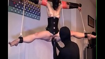Bdsm训练:顺从者...