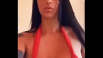 拉丁美女在高清中