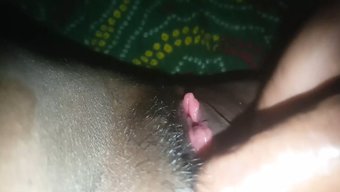 与年轻女孩和老男人的...
