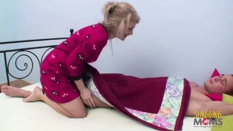 业余少女(18+)与...