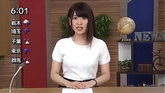 日本女主播脱光衣服,...