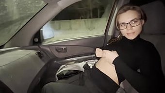 真实女友在堵车中口交
