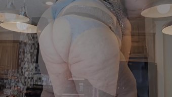 大屁股ssbbw在海...
