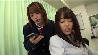 老师和学生与rika...