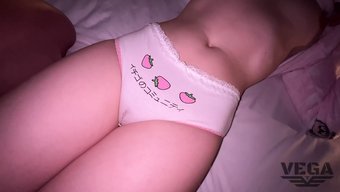 大鸡巴爸爸满足了他的...