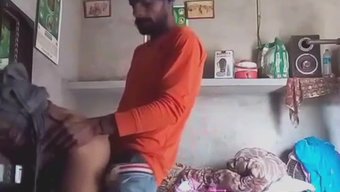 印度女人被印度男人从...