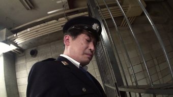 自制中国狂欢,手指插...