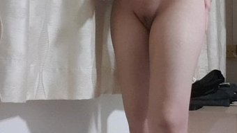 足足3分钟的脱衣舞视...