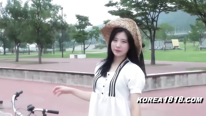韩国前任的屁股上的油腔滑调!!