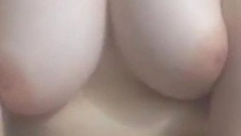 用土耳其语用潜望镜自慰