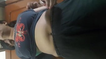 自制印度阿姨性爱