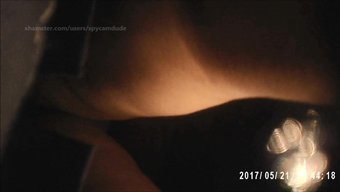 斯里兰卡女孩近距离和...
