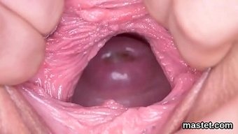 极端自慰:粉色的阴户被操
