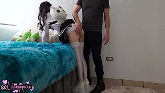一个惊人的大学大学生...