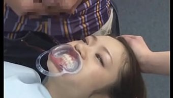 日本牙医的情色考试