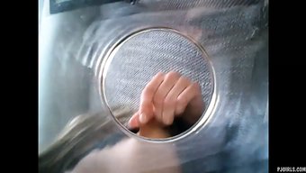 女孩们自慰到高潮