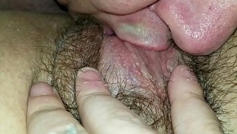 在这个热门视频中探索...