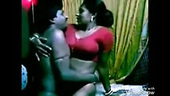 印度婆婆让她的继母给...
