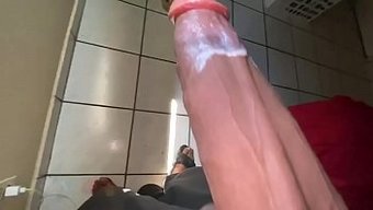 大黑屌在金发色情明星...