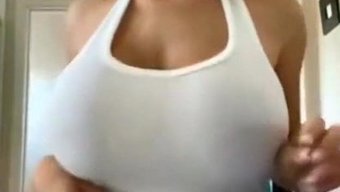 自然美女:色情片中最...